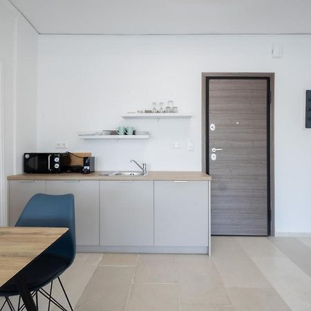 Hip And Fun Apt B Афины Экстерьер фото