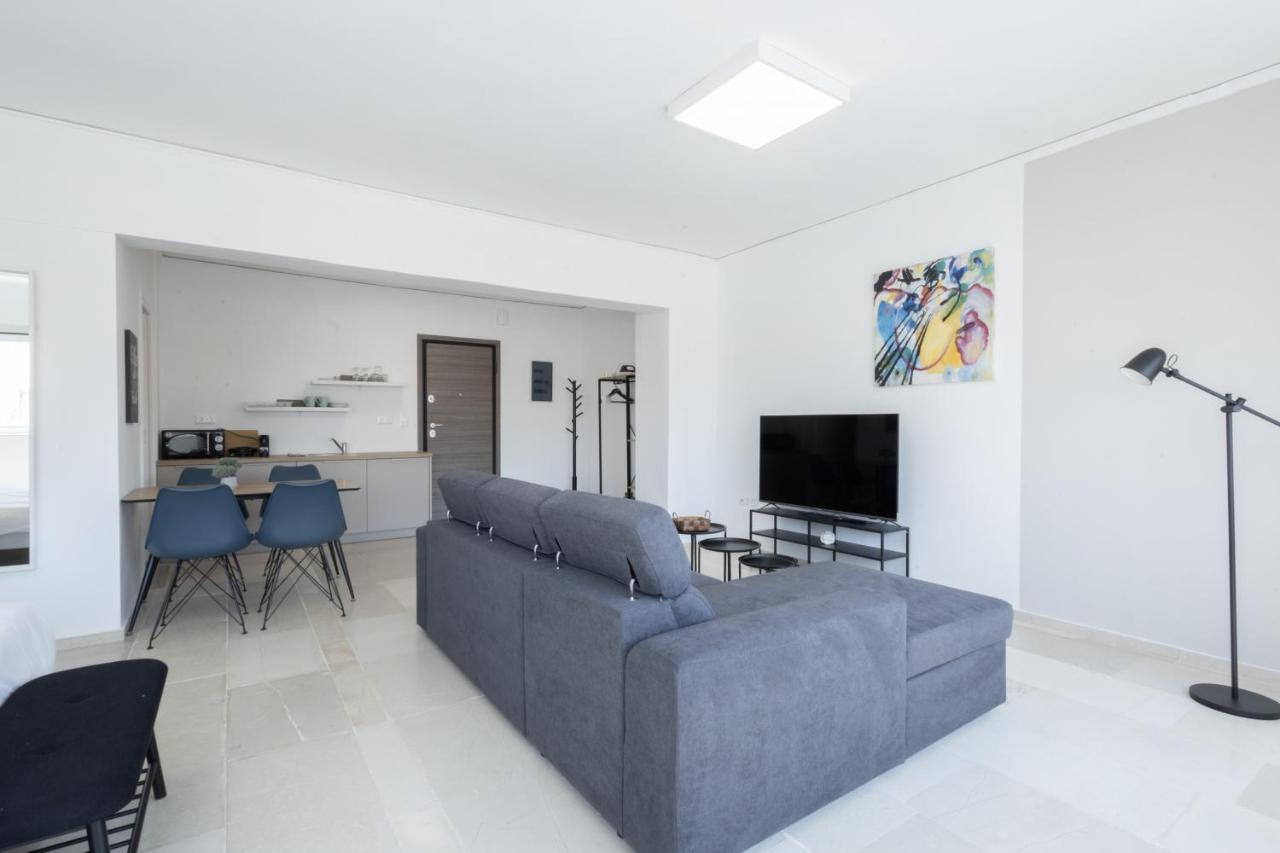 Hip And Fun Apt B Афины Экстерьер фото